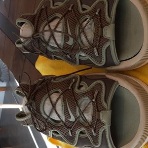 Nike offline slides